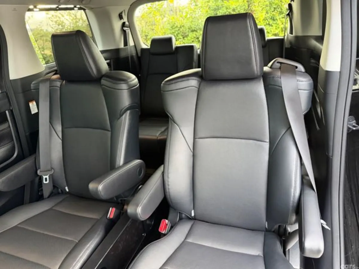 Toyota Alphard MPV, Petrol Hybrid, 2019, Black