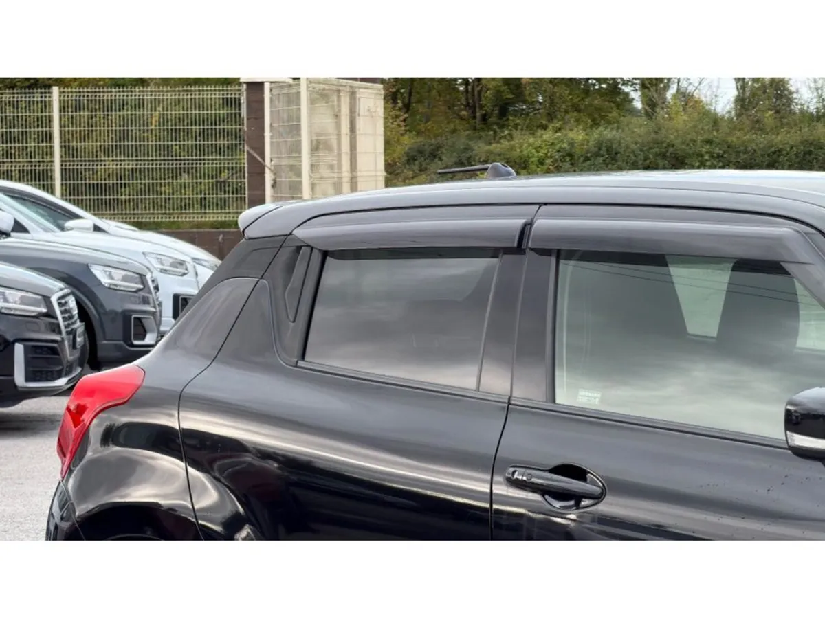 Suzuki Swift Hatchback, Petrol Hybrid, 2021, Black