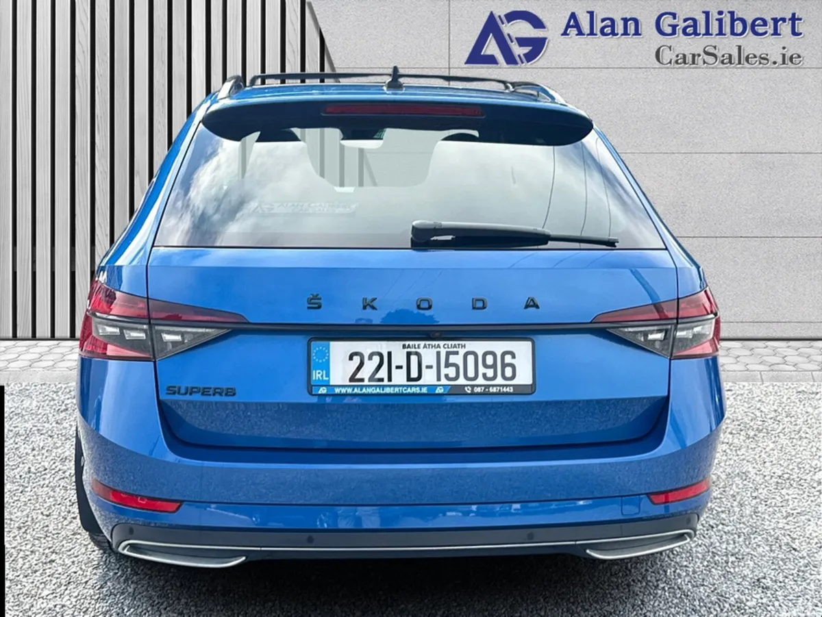 Skoda Superb Estate, Diesel, 2022, Blue