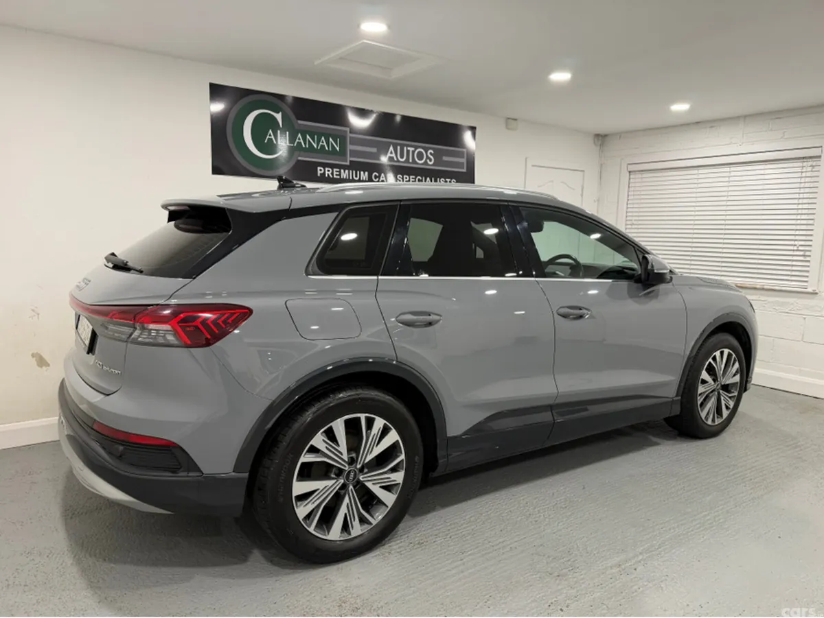 Audi Q4 e-tron SUV, Electric, 2023, Grey