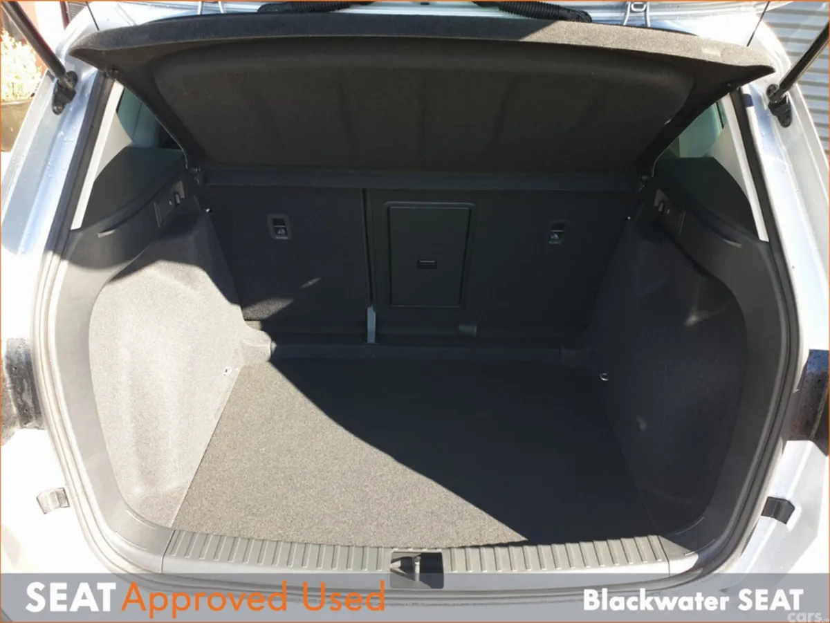 SEAT Ateca Hatchback, Diesel, 2026, Grey