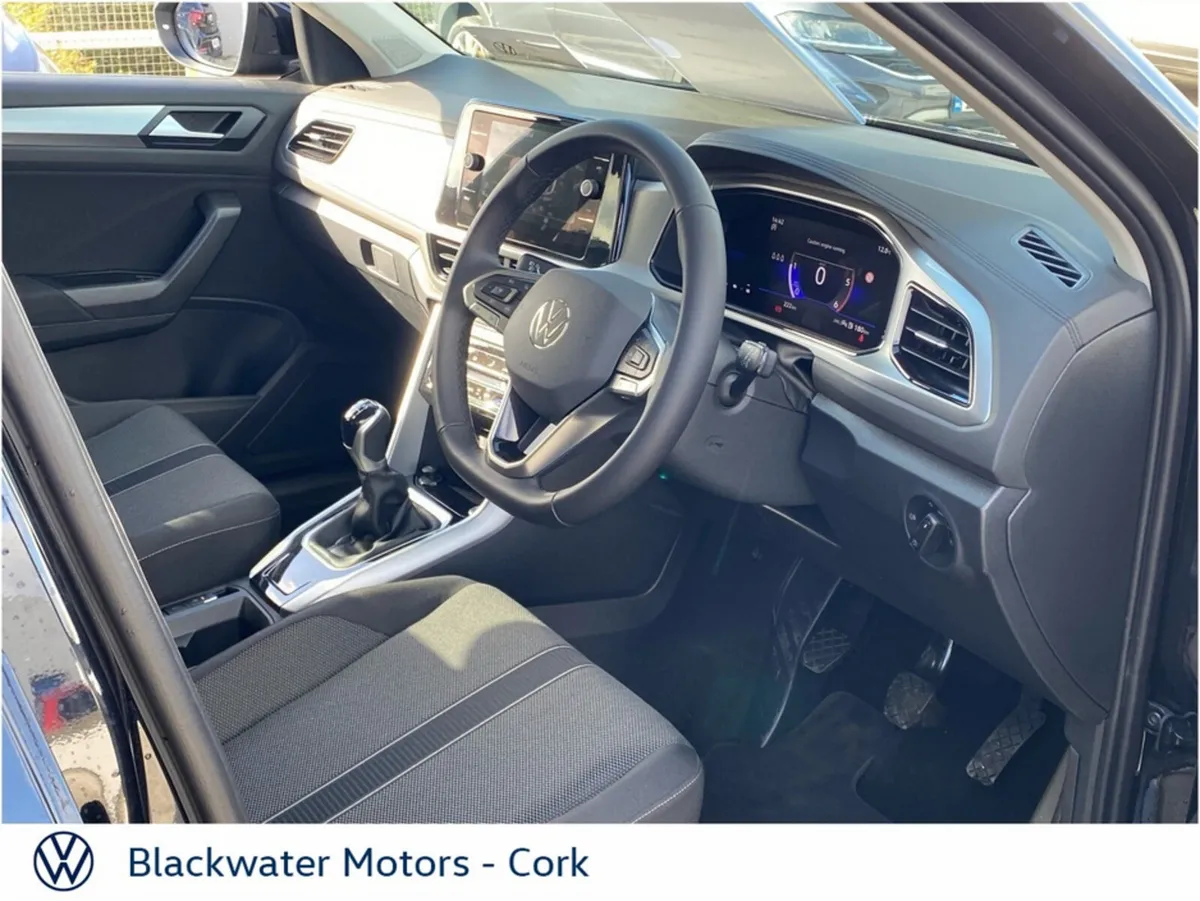 Volkswagen T-Roc SUV, Petrol, 2026, Black