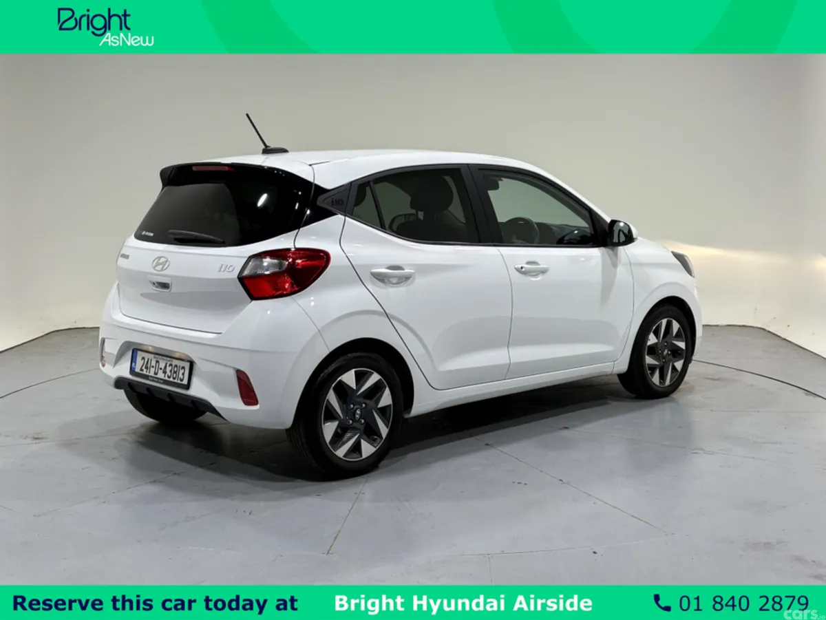 Hyundai i10 Hatchback, Petrol, 2024, White