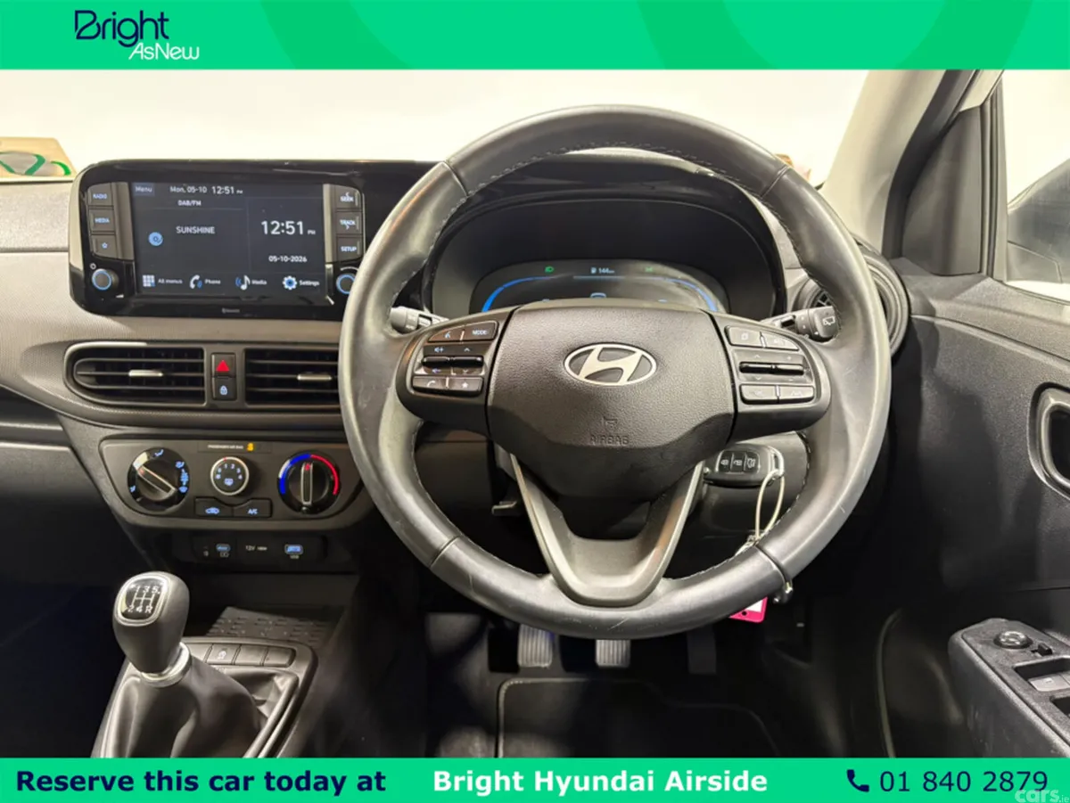Hyundai i10 Hatchback, Petrol, 2024, White