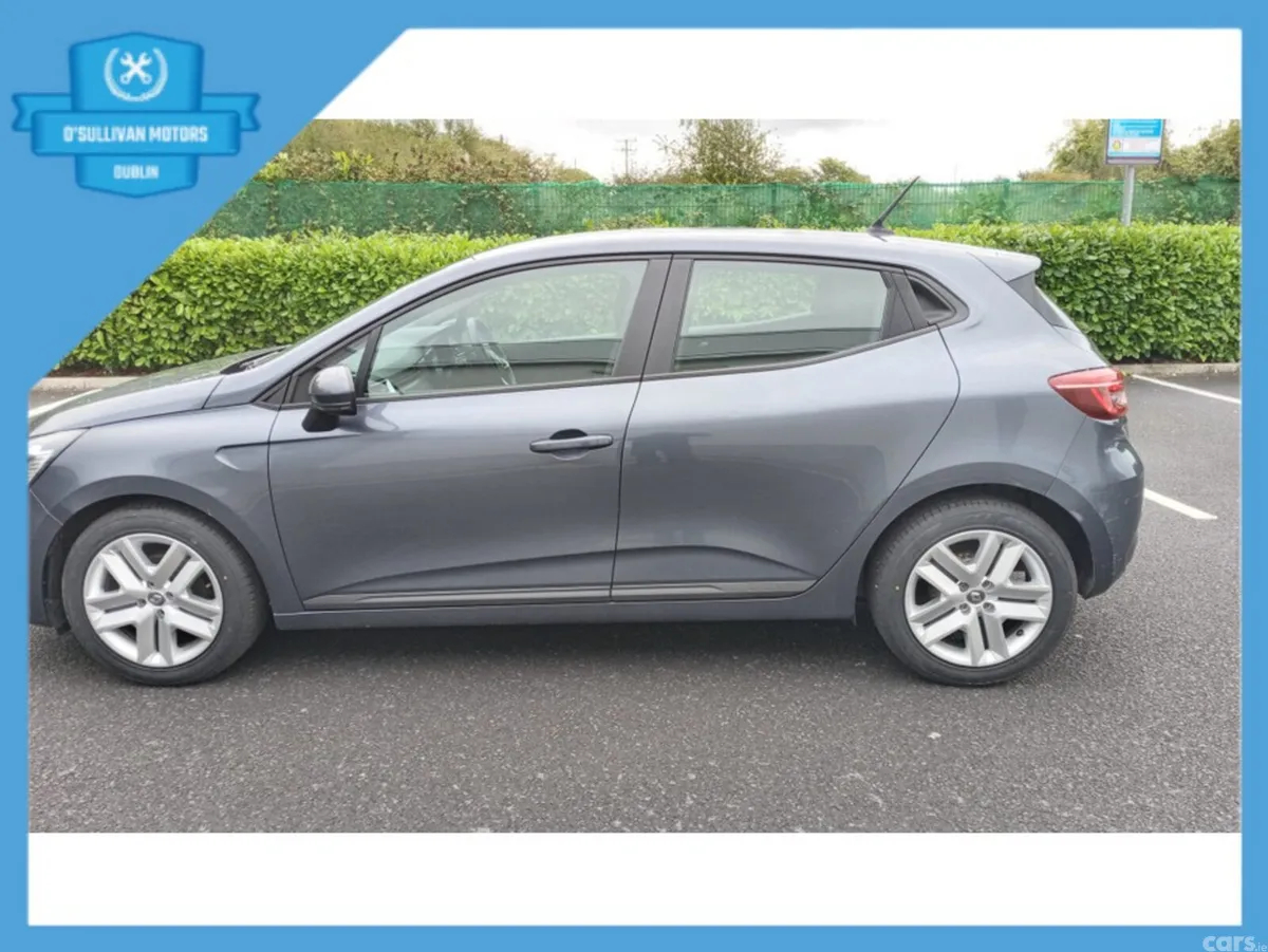 Renault Clio Hatchback, Petrol, 2022, Grey