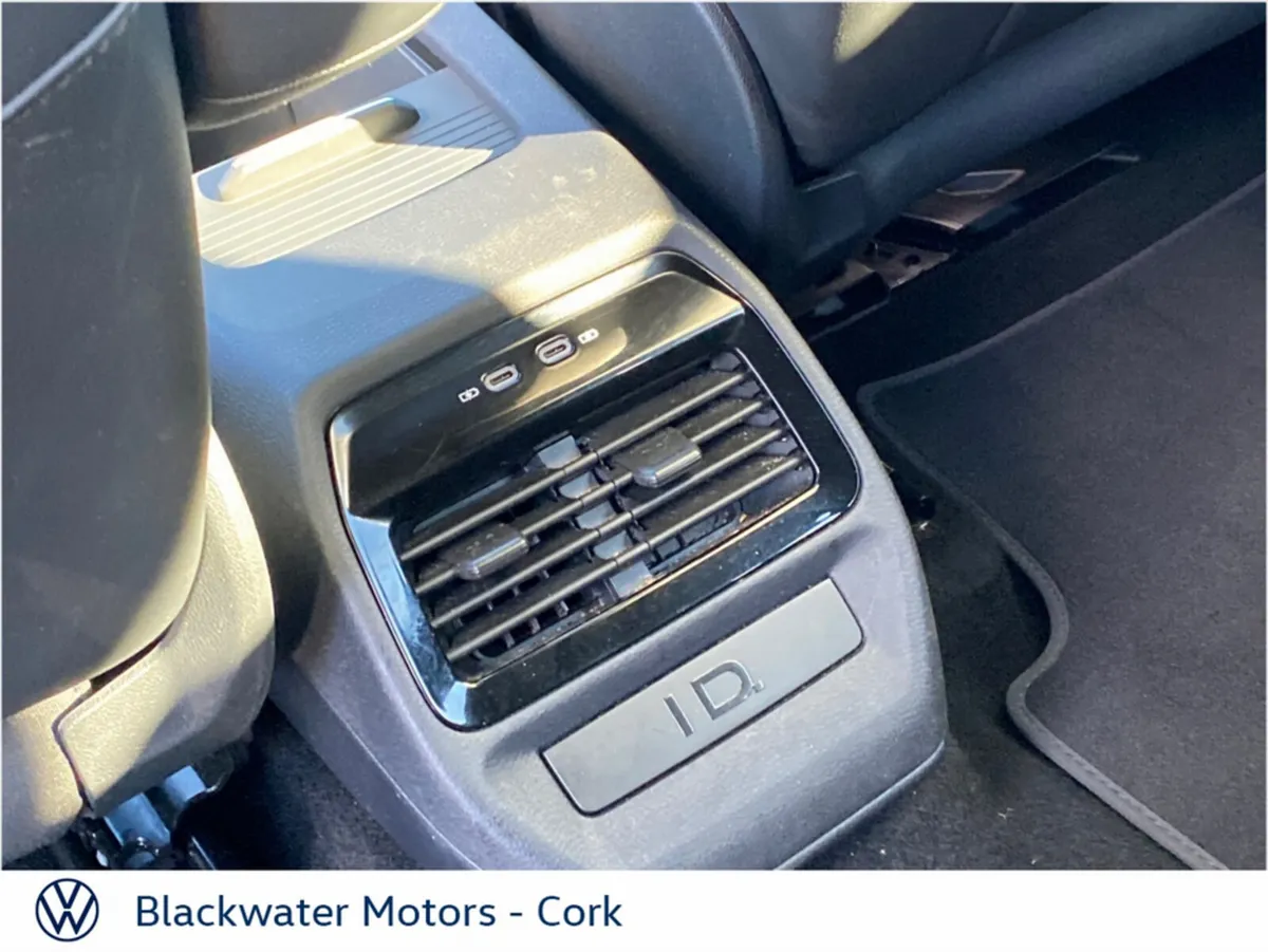 Volkswagen ID.4 Estate, Electric, 2025, Black
