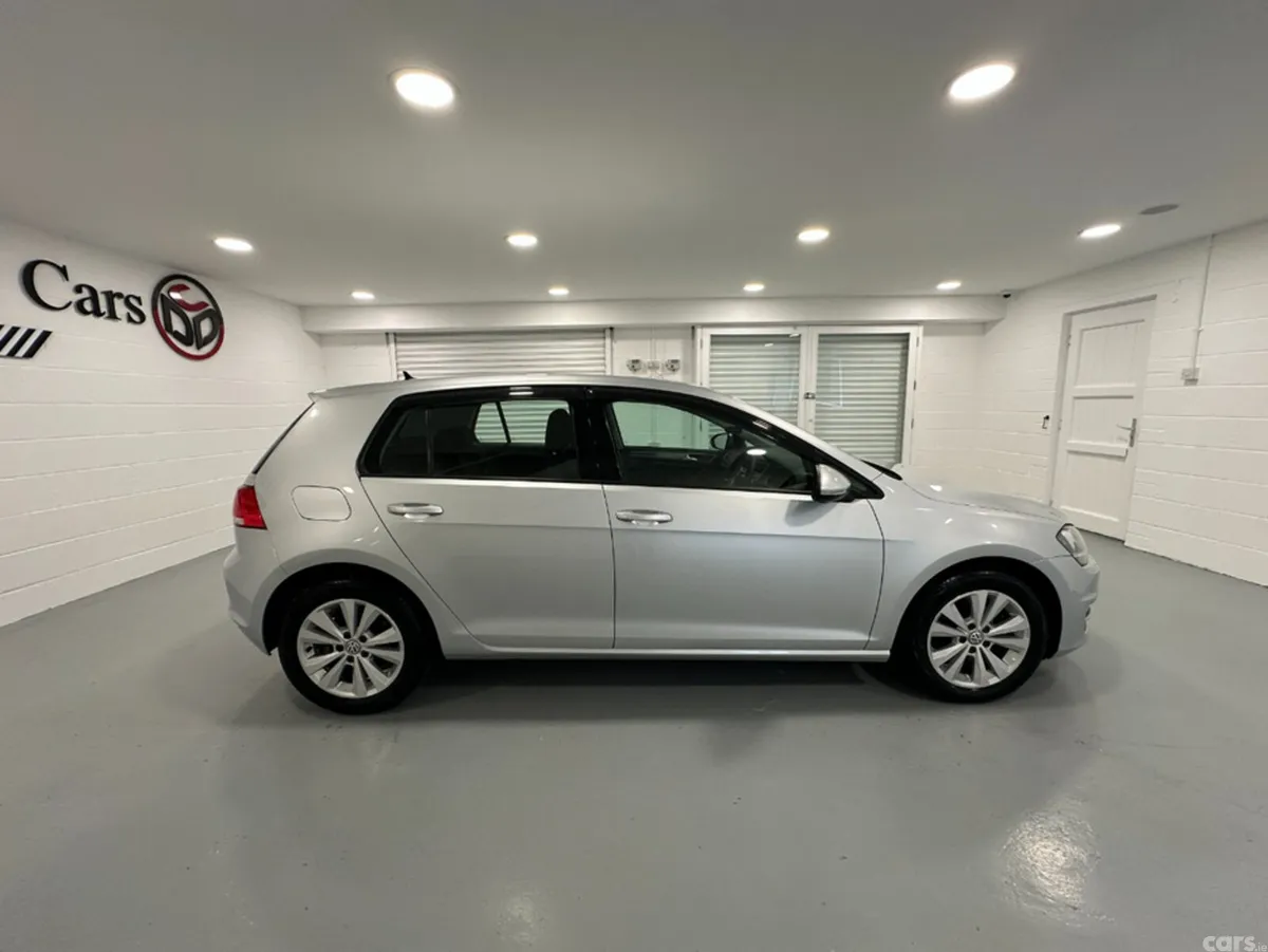Volkswagen Golf Hatchback, Petrol, 2014, Silver