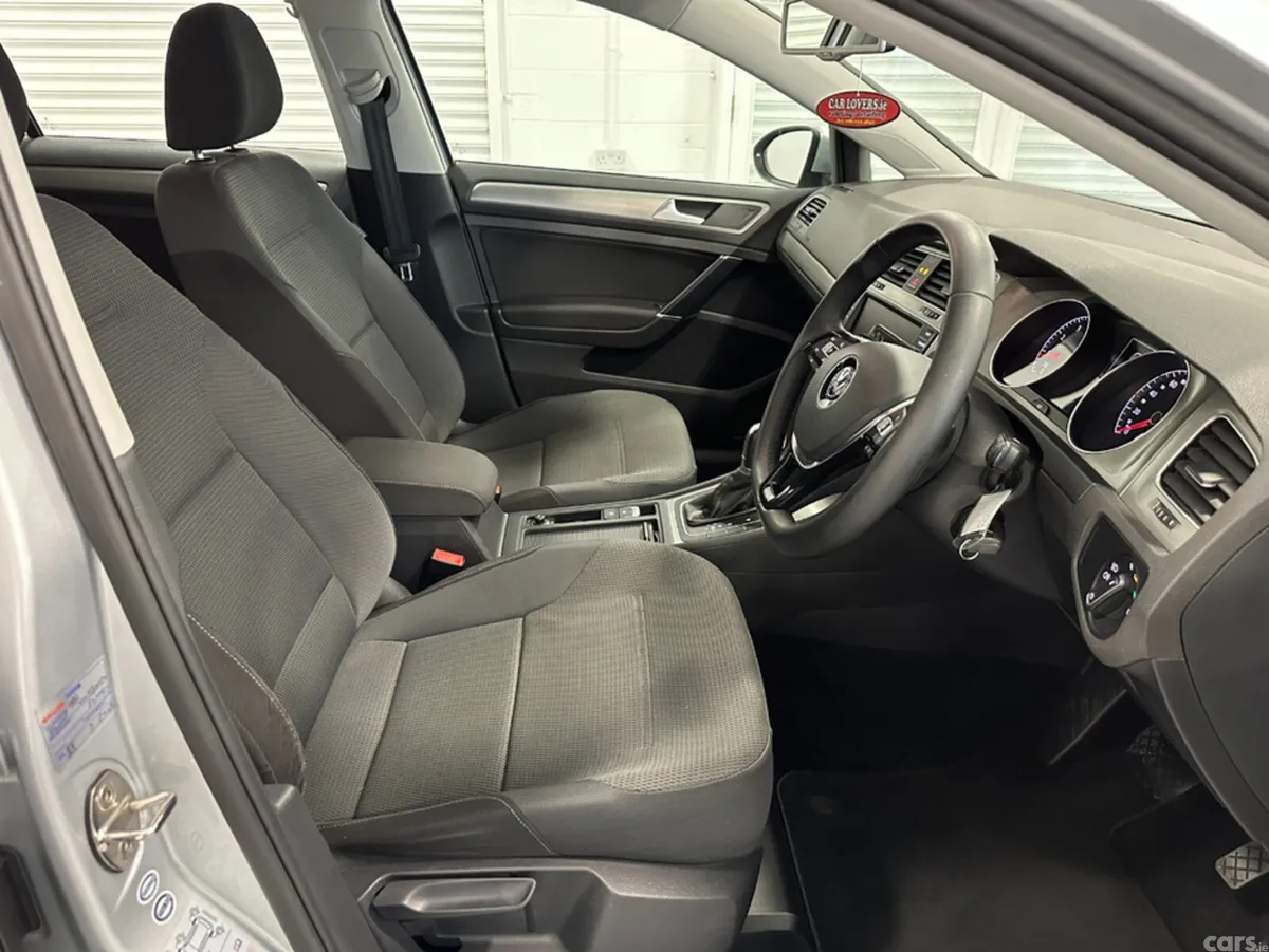 Volkswagen Golf Hatchback, Petrol, 2014, Silver