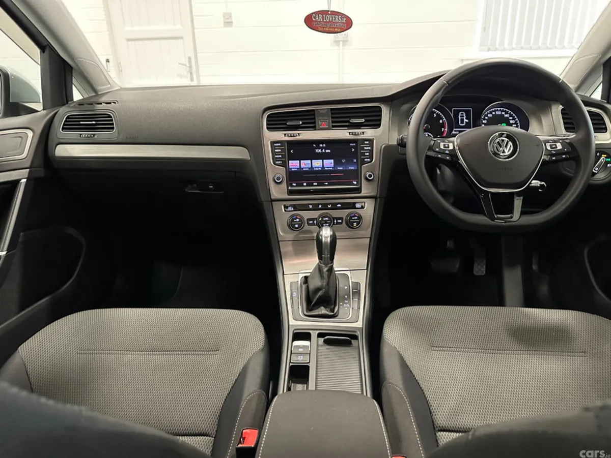 Volkswagen Golf Hatchback, Petrol, 2014, Silver