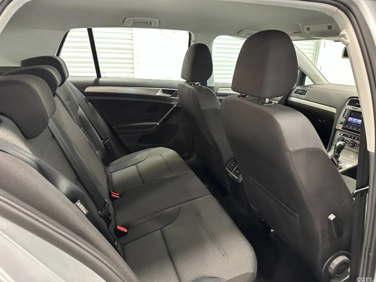 Volkswagen Golf Hatchback, Petrol, 2014, Silver