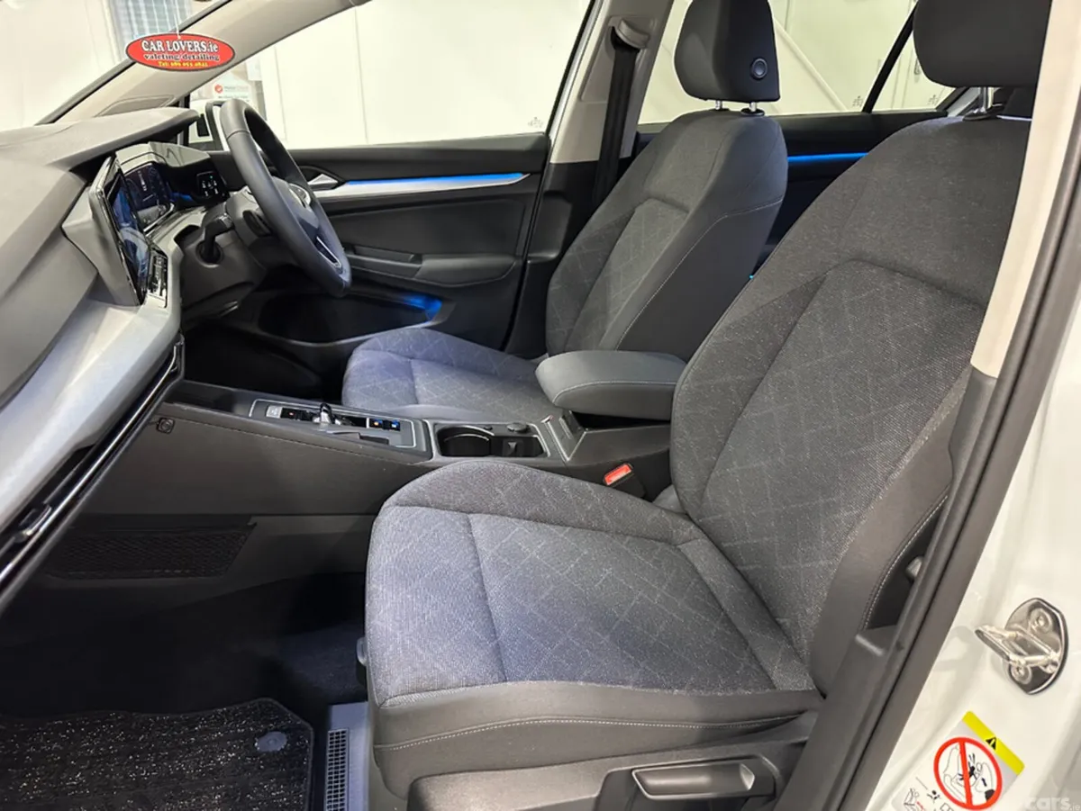 Volkswagen Golf Hatchback, Petrol, 2021, White