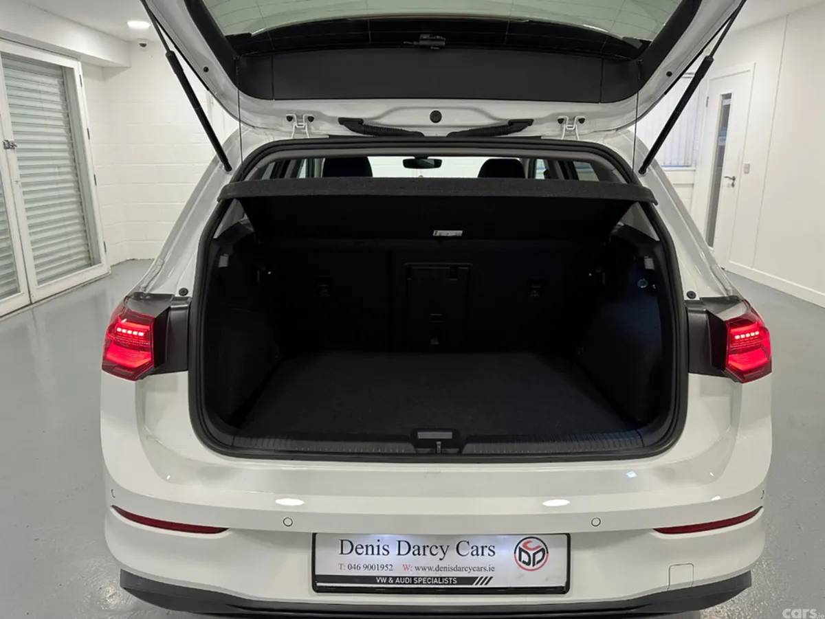 Volkswagen Golf Hatchback, Petrol, 2021, White