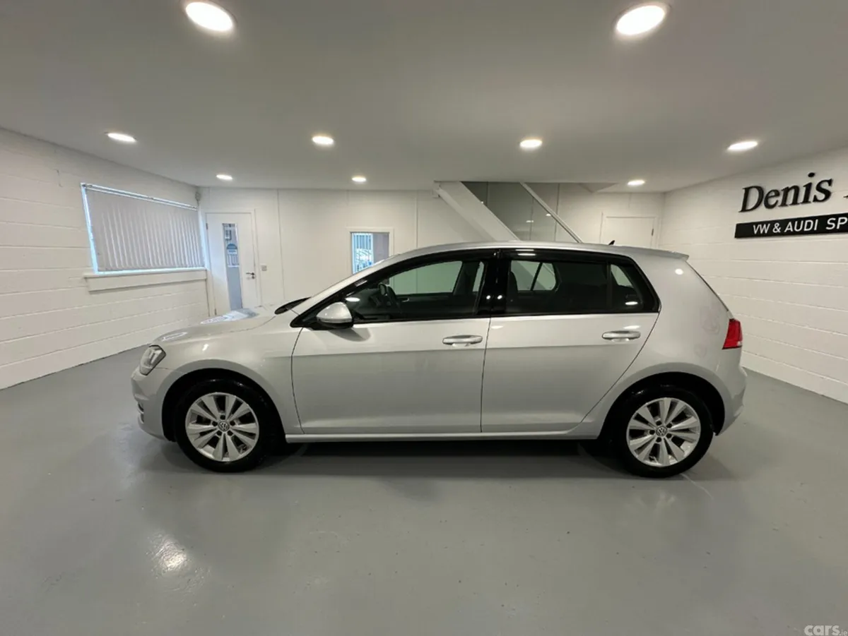 Volkswagen Golf Hatchback, Petrol, 2014, Silver