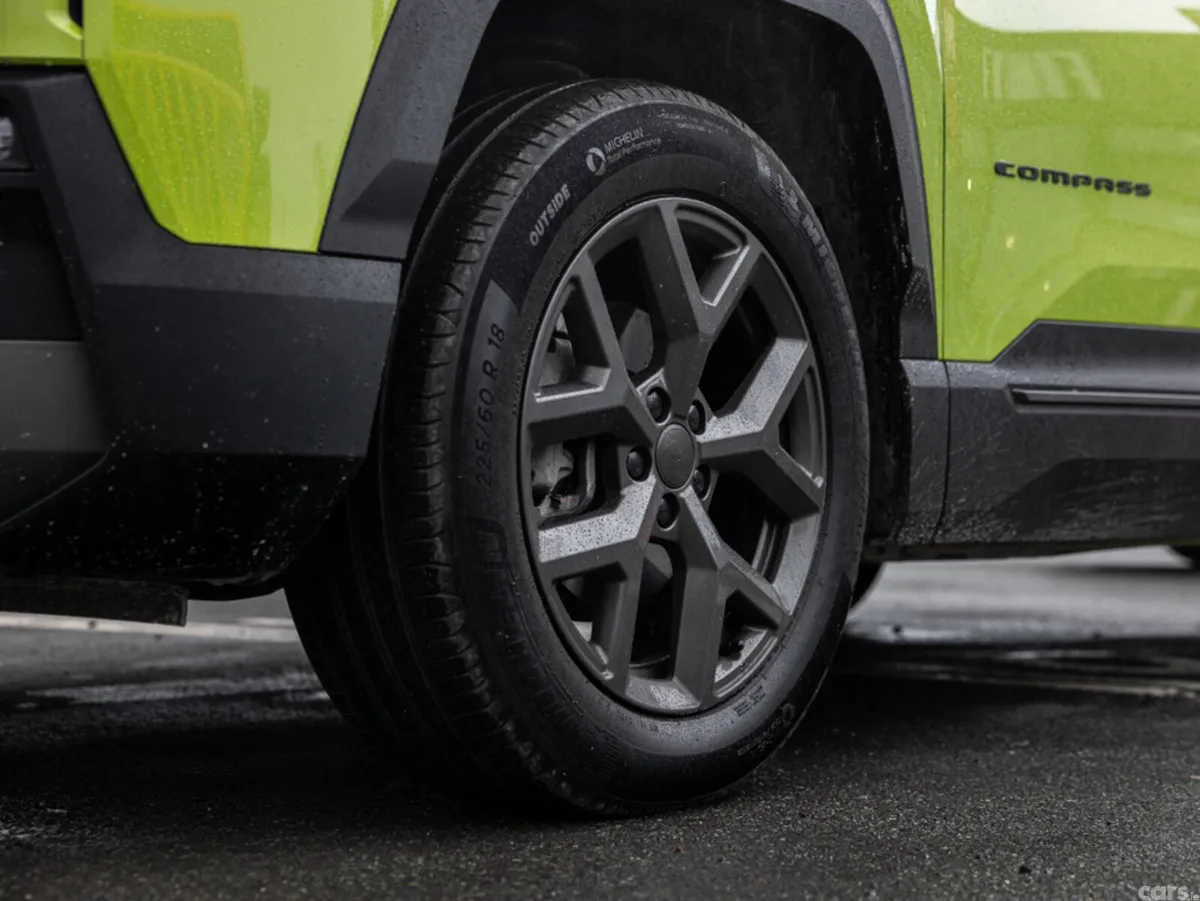 Jeep Compass MPV, Petrol, 2026, Green