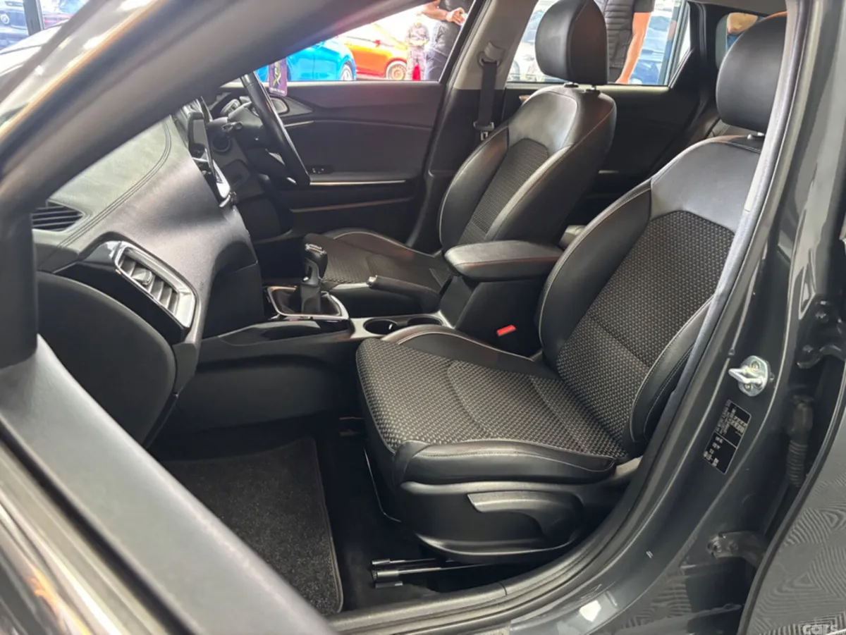 Kia Ceed Estate, Petrol, 2019, Grey