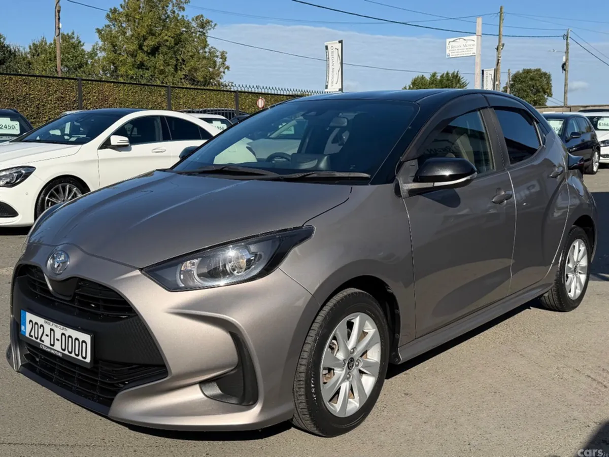 Toyota Yaris Hatchback, Petrol, 2020, Grey