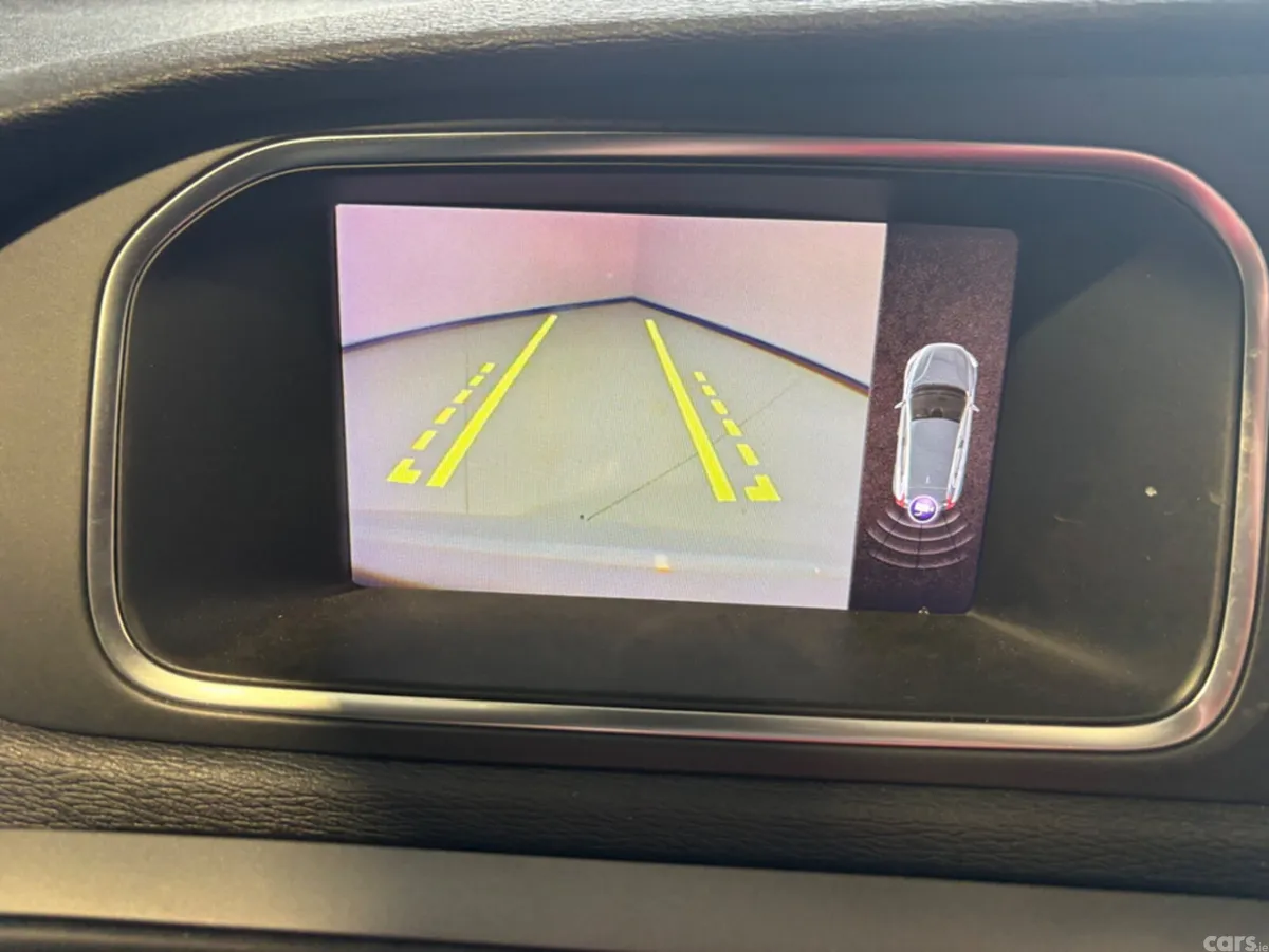 Volvo V40 Hatchback, Petrol, 2018, Grey