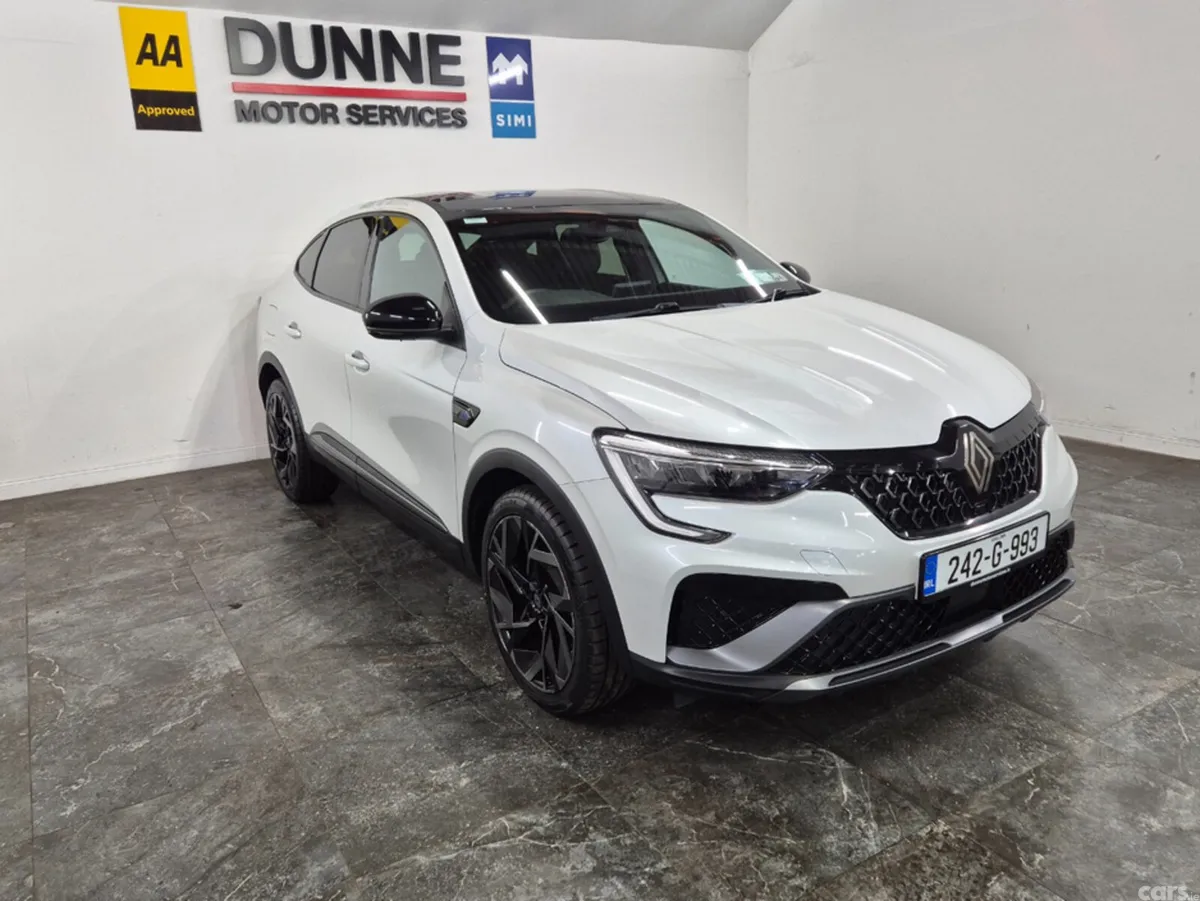 Renault Arkana Hatchback, Petrol Hybrid, 2024, White