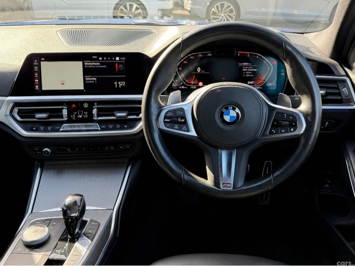 BMW 3-Series Saloon, Diesel, 2019, Blue