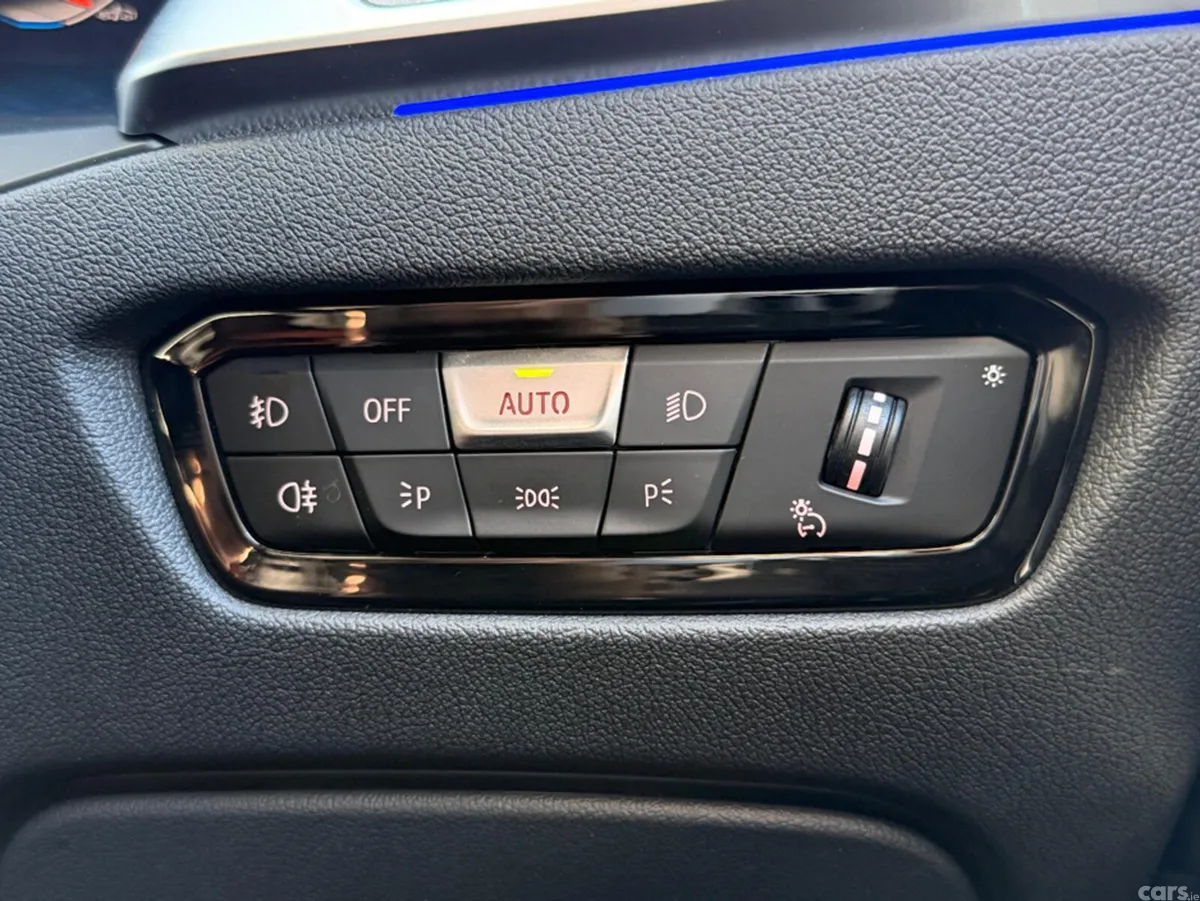 BMW 3-Series Saloon, Diesel, 2019, Blue