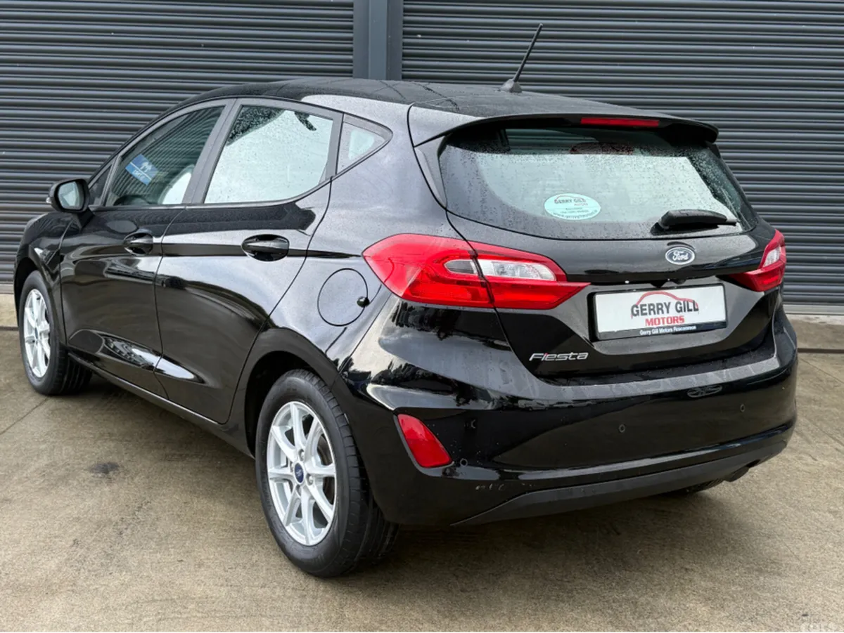 Ford Fiesta Hatchback, Petrol, 2019, Black