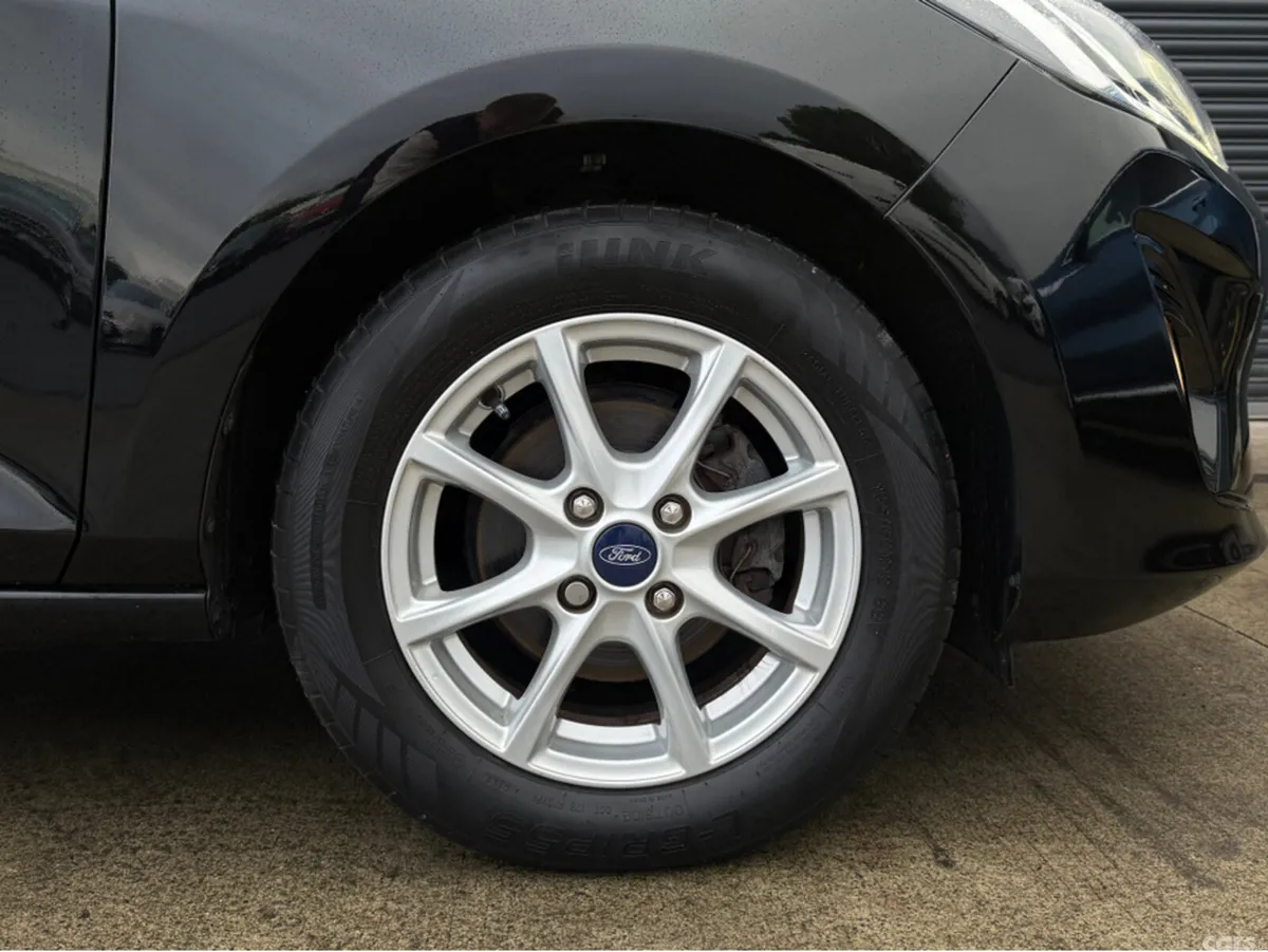 Ford Fiesta Hatchback, Petrol, 2019, Black