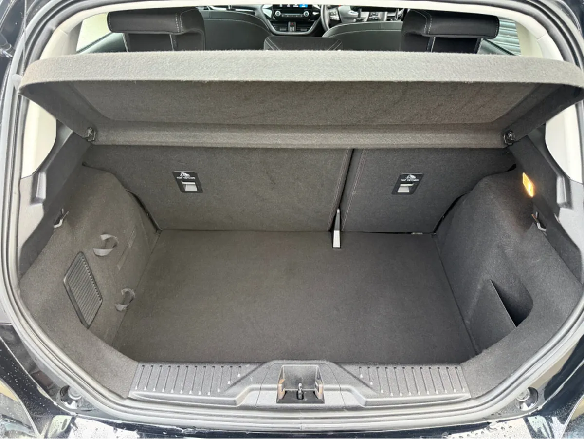 Ford Fiesta Hatchback, Petrol, 2019, Black