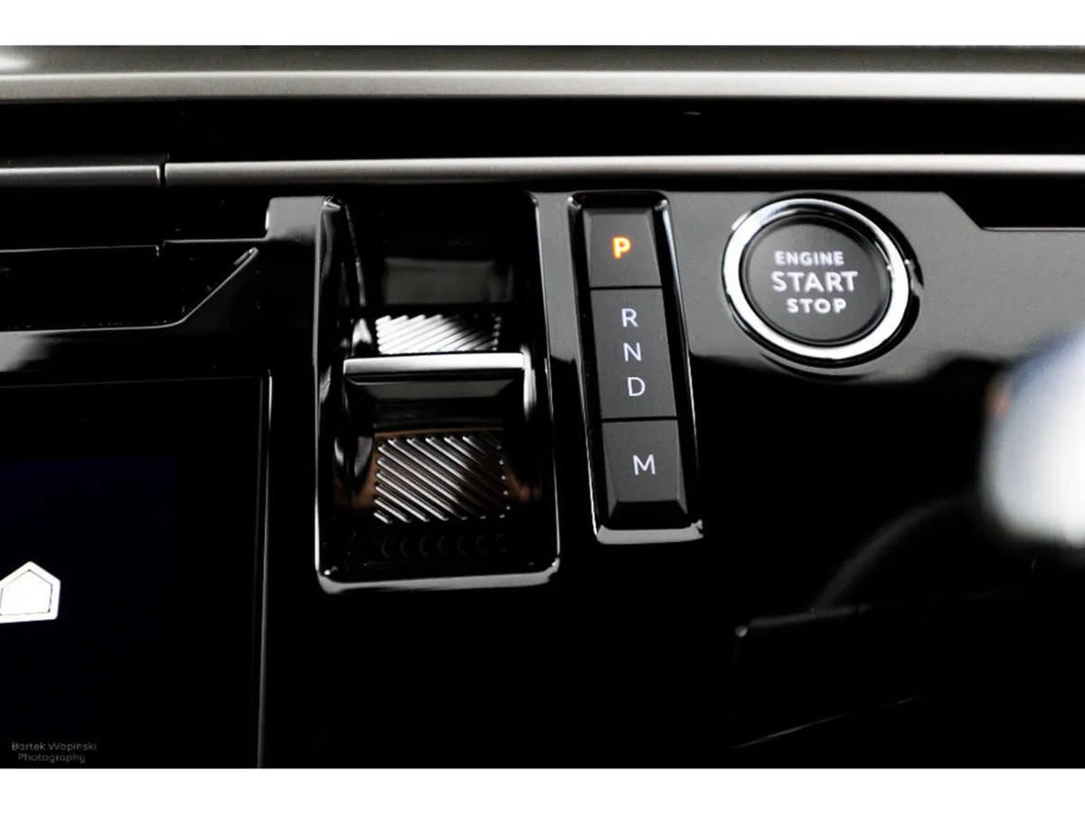 Peugeot 5008 SUV, Petrol Hybrid, 2026, Black