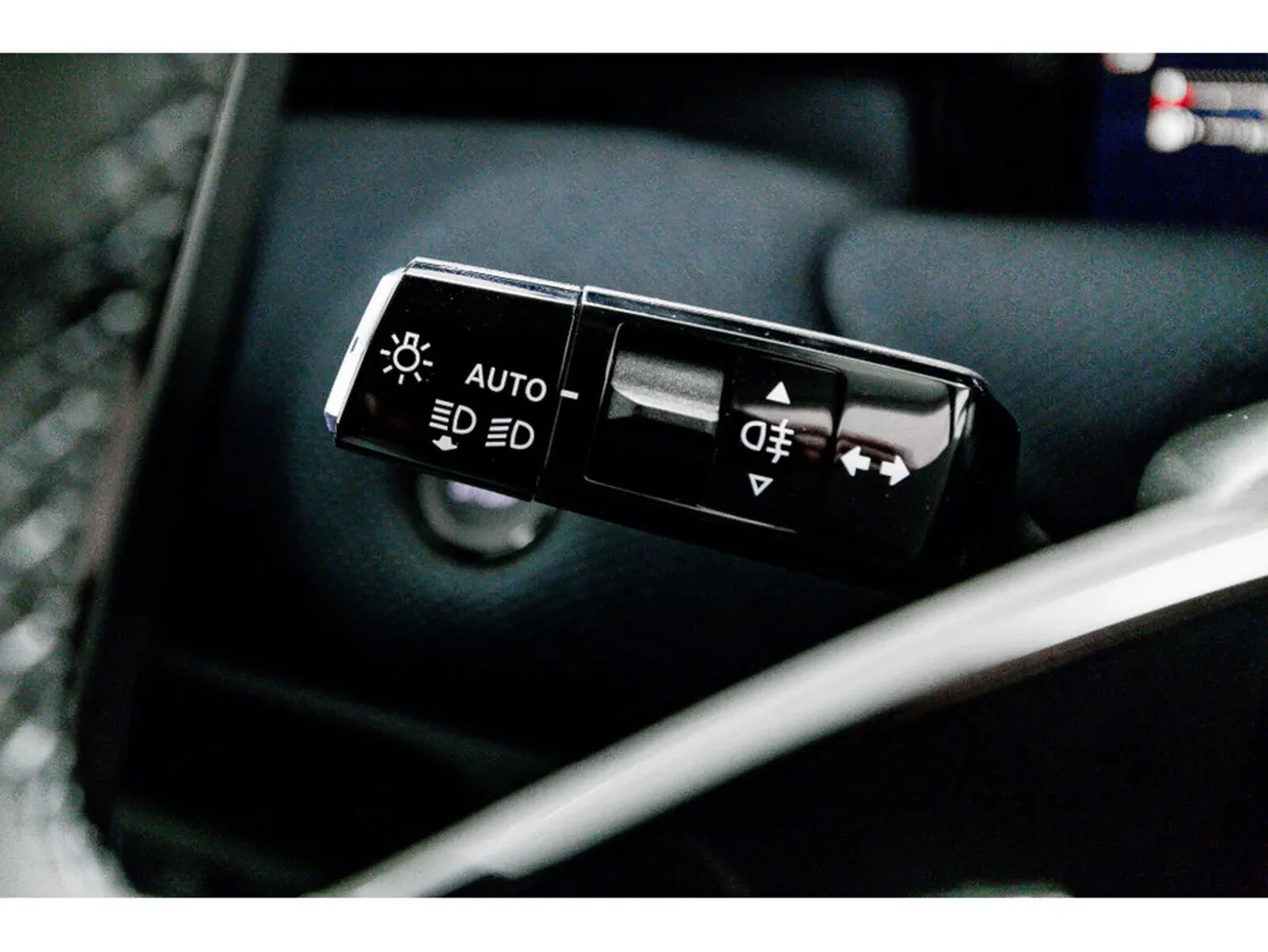 Citroen C5 Aircross SUV, Petrol Hybrid, 2026, Blue