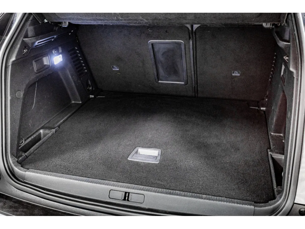 Peugeot 3008 SUV, Petrol, 2018, Grey