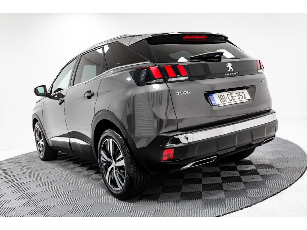 Peugeot 3008 SUV, Petrol, 2018, Grey