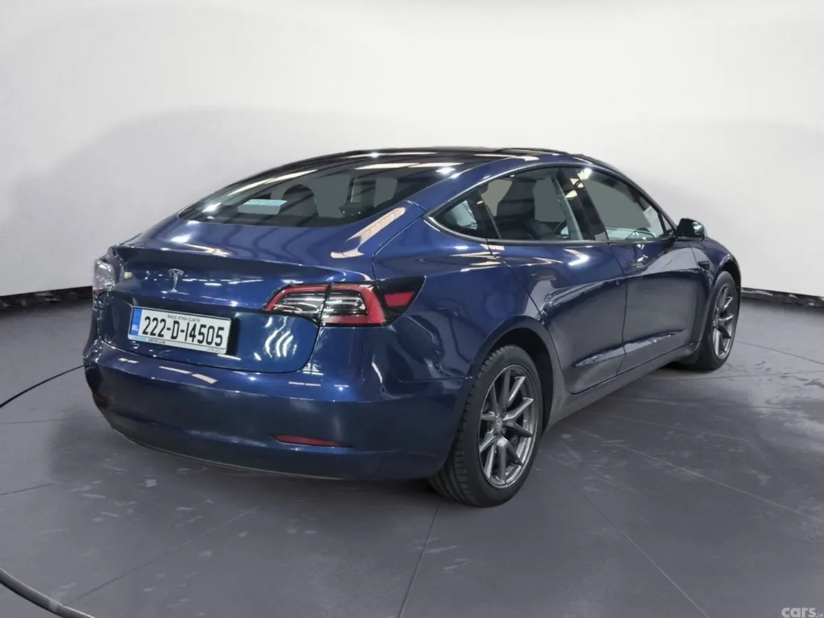 Tesla Model 3 Saloon, Electric, 2022, Blue