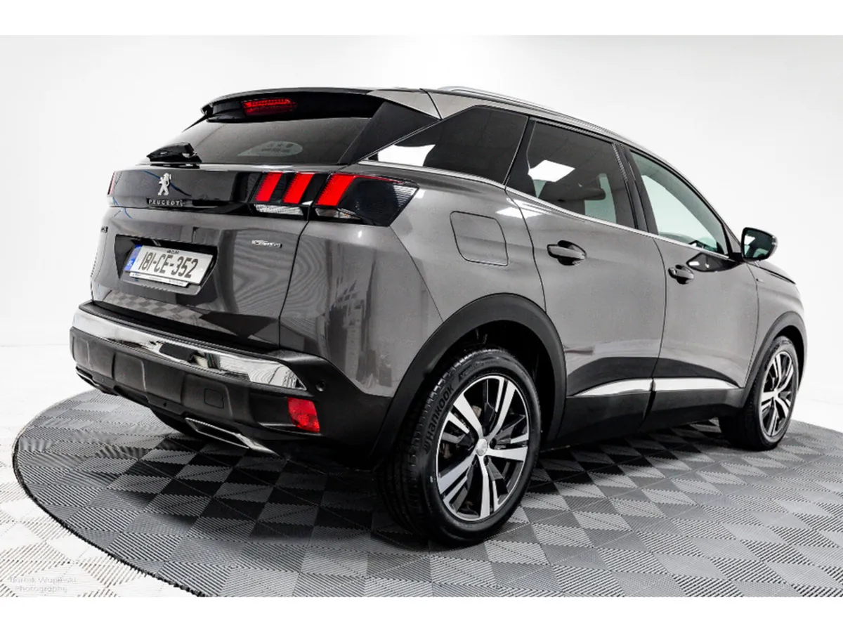Peugeot 3008 SUV, Petrol, 2018, Grey