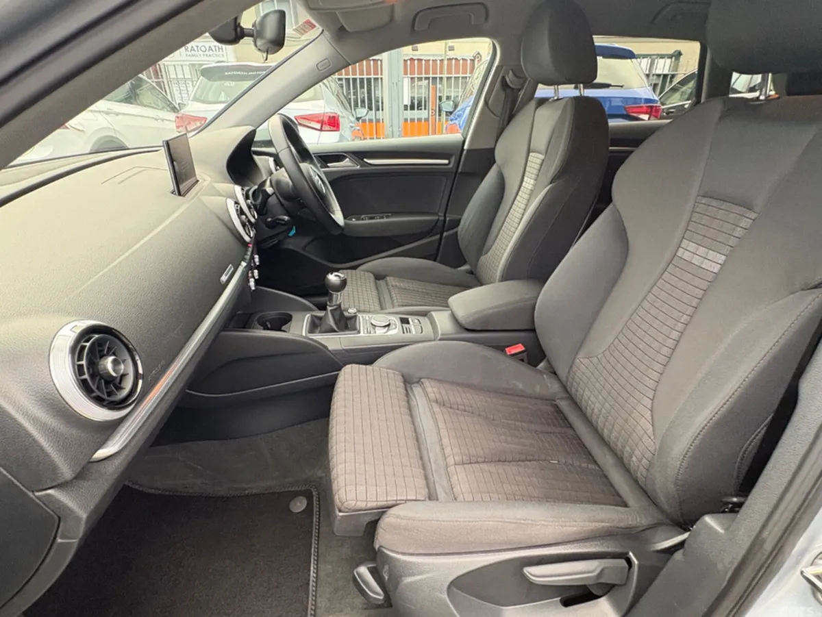 Audi A3 Hatchback, Diesel, 2017, Silver