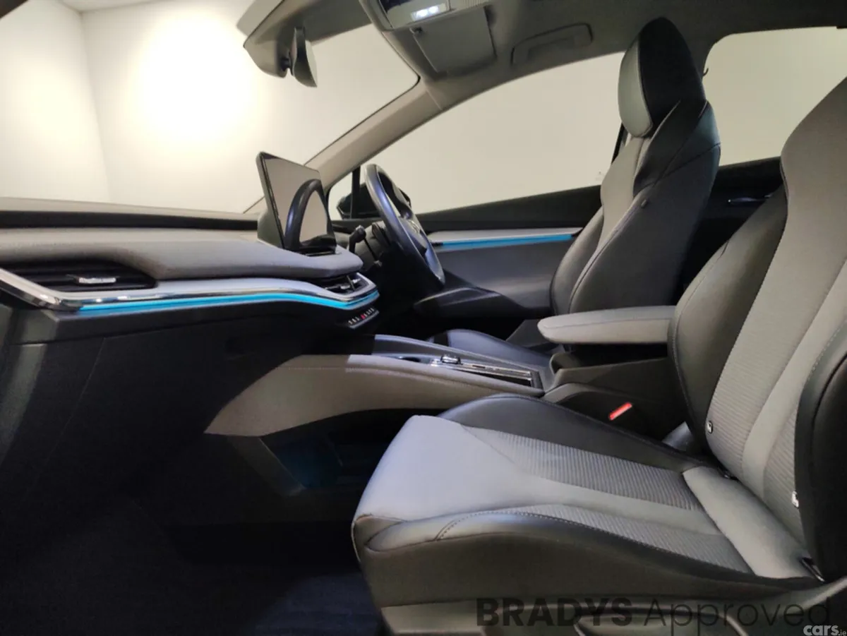 Skoda Enyaq Hatchback, Electric, 2023, Black
