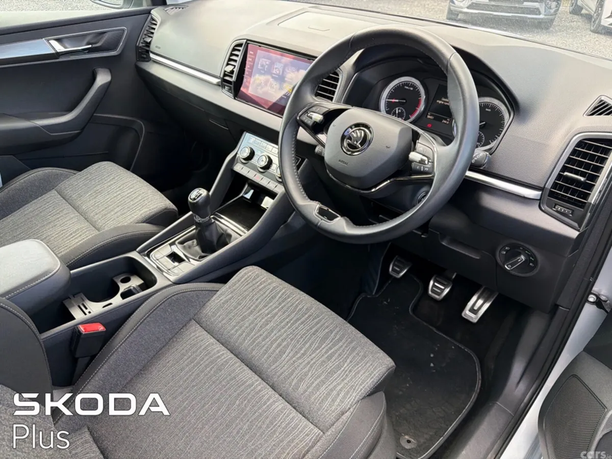 Skoda Karoq Estate, Petrol, 2022, Grey