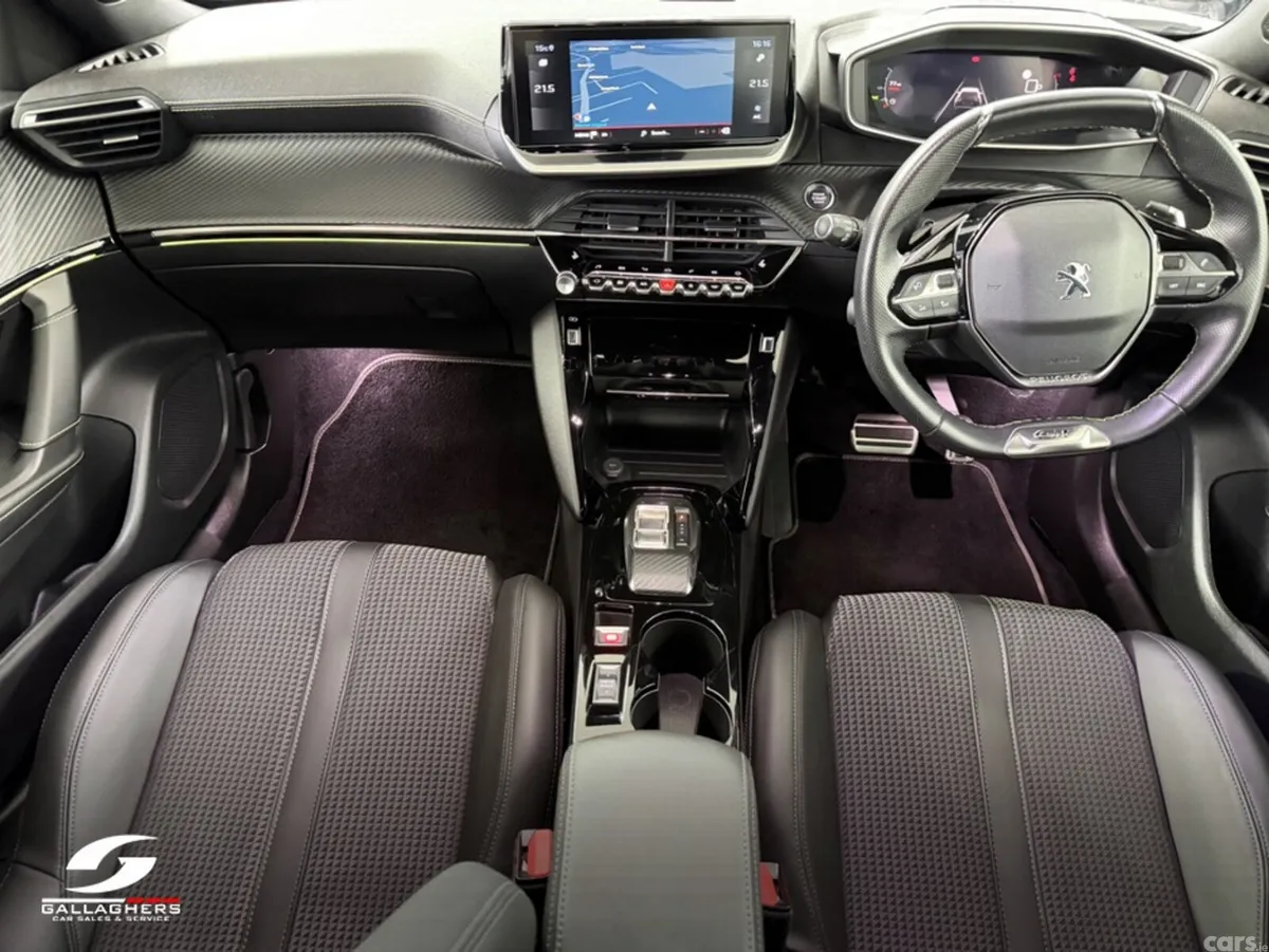 Peugeot 2008 Hatchback, Petrol, 2023, White