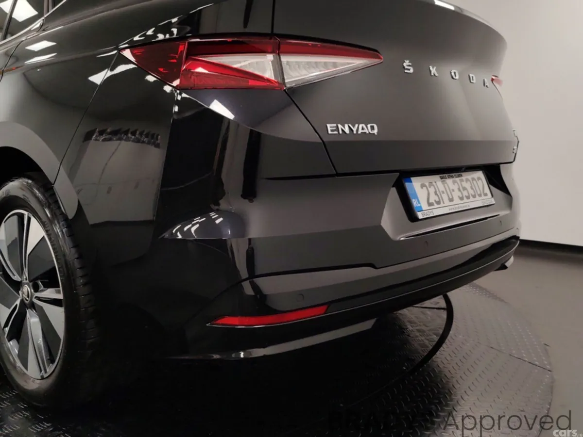 Skoda Enyaq Hatchback, Electric, 2023, Black