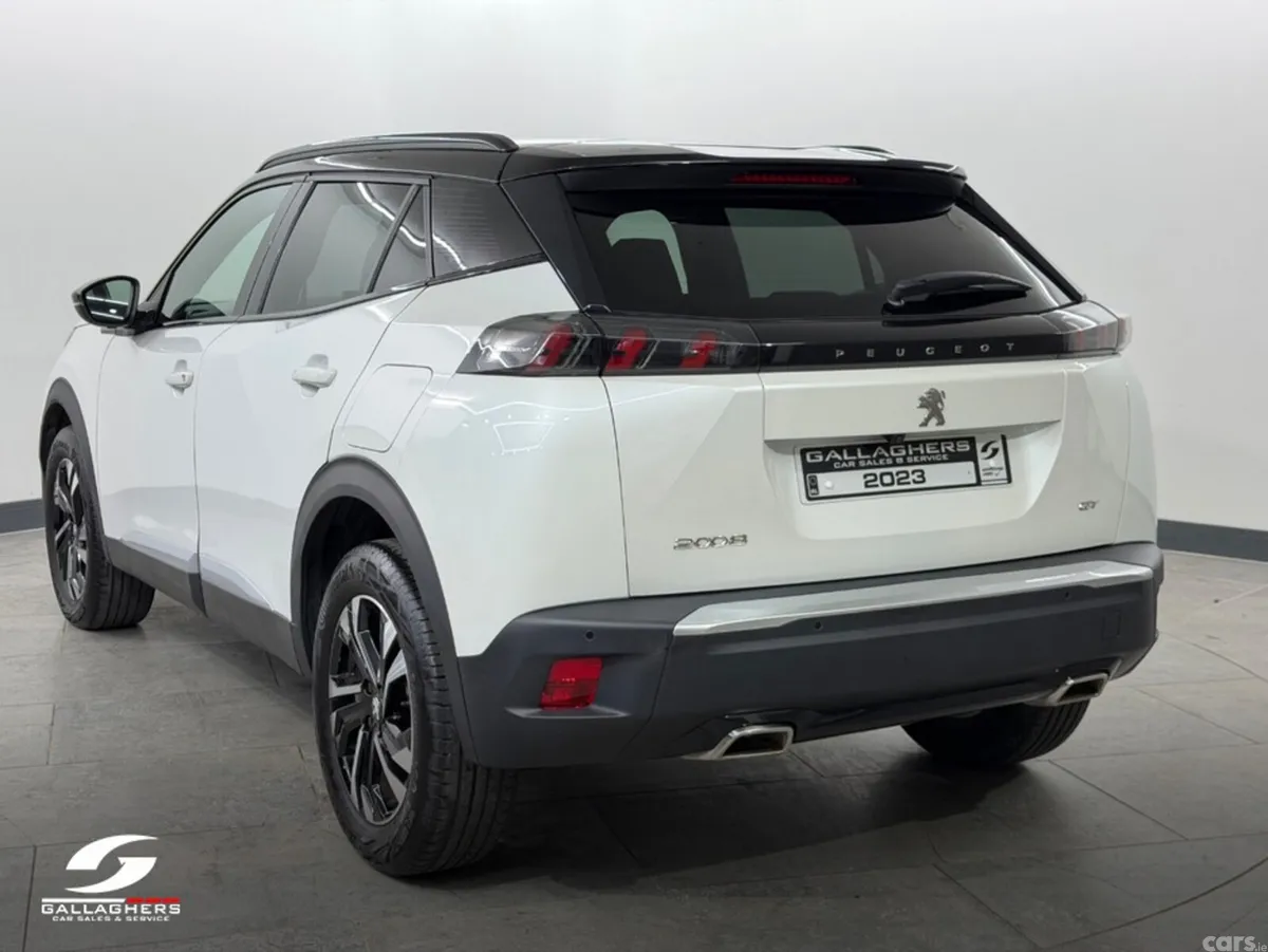 Peugeot 2008 Hatchback, Petrol, 2023, White