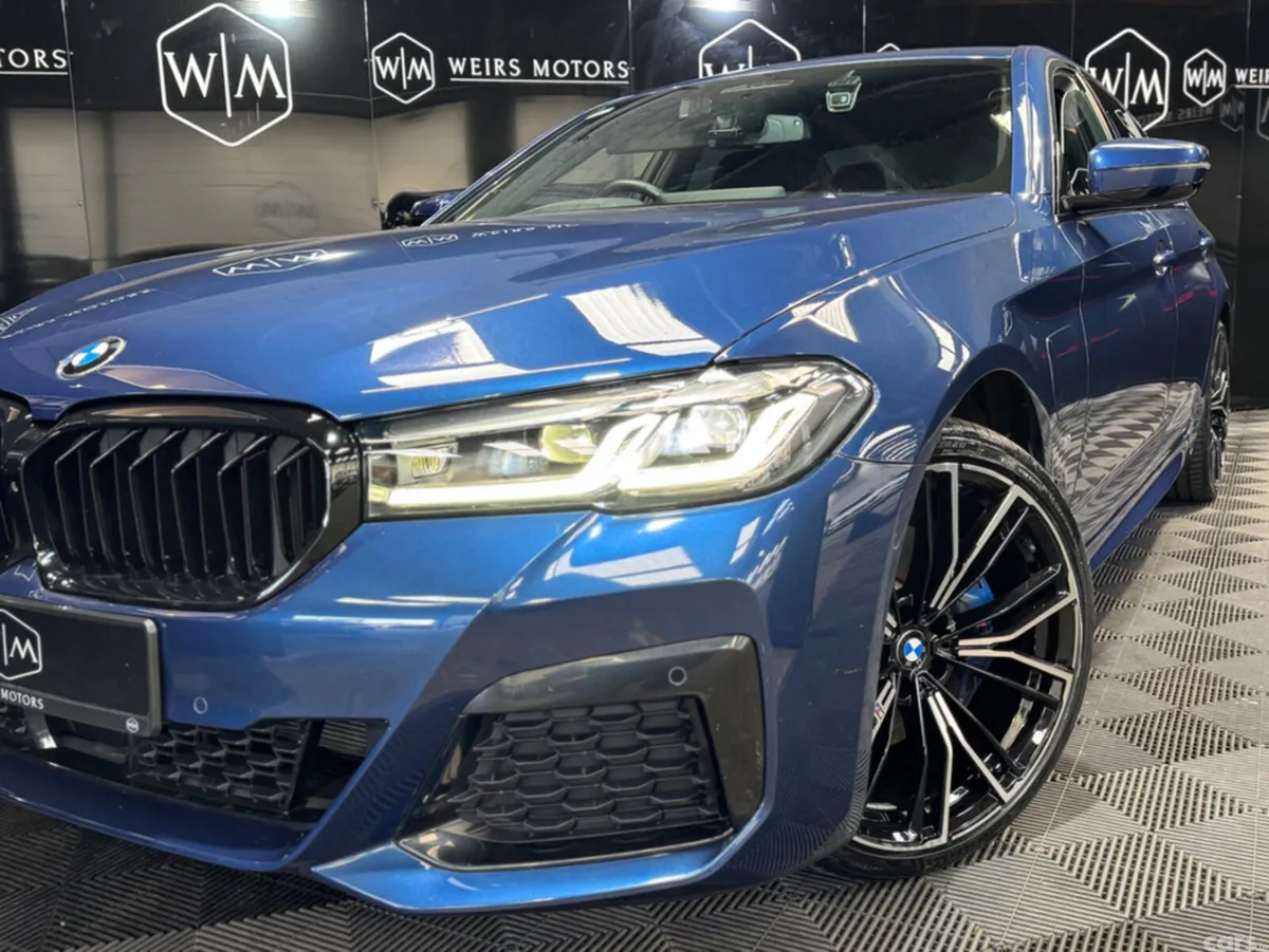 BMW 5-Series Saloon, Petrol Plug-in Hybrid, 2021, Blue