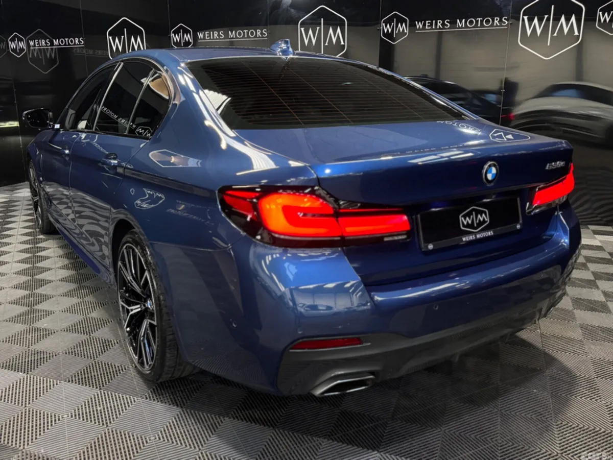 BMW 5-Series Saloon, Petrol Plug-in Hybrid, 2021, Blue