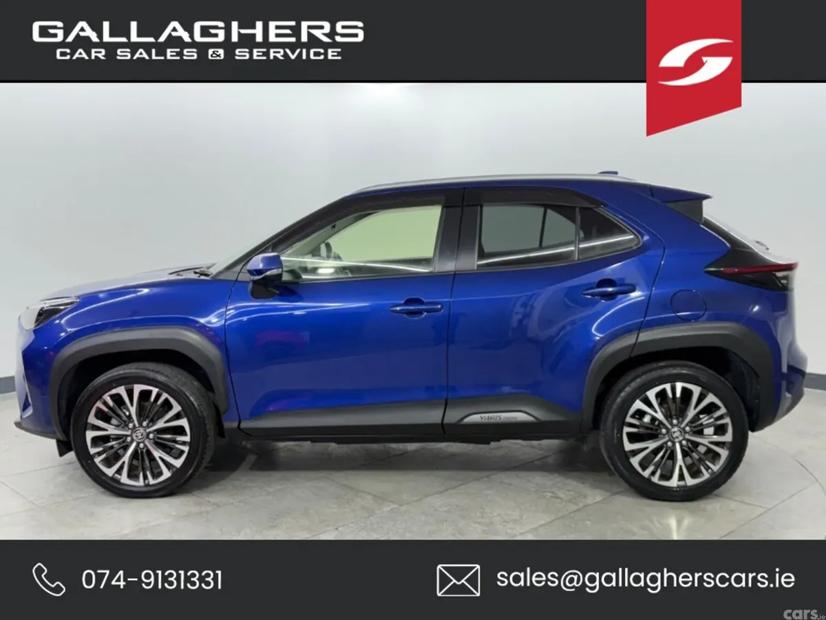 Toyota Yaris Cross SUV, Petrol Hybrid, 2021, Blue
