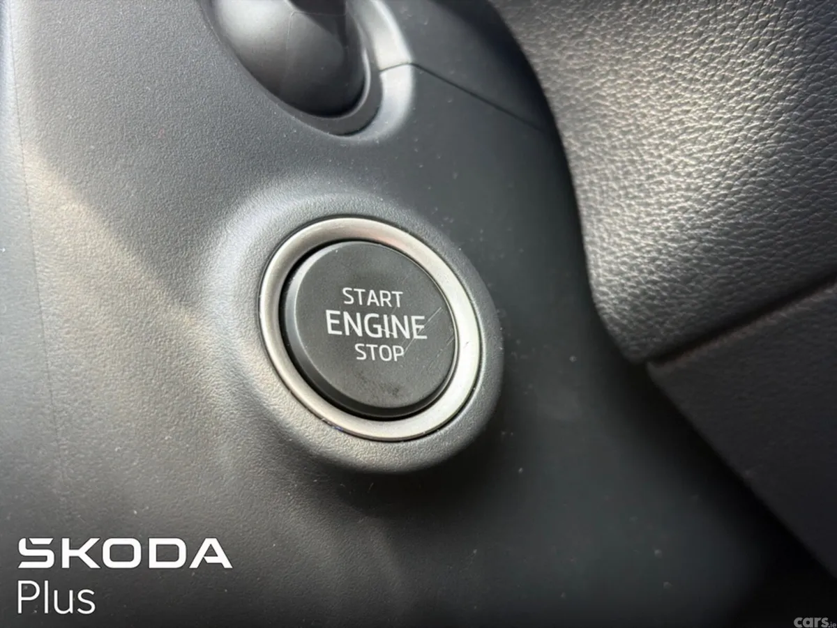 Skoda Scala Hatchback, Petrol, 2026, Grey