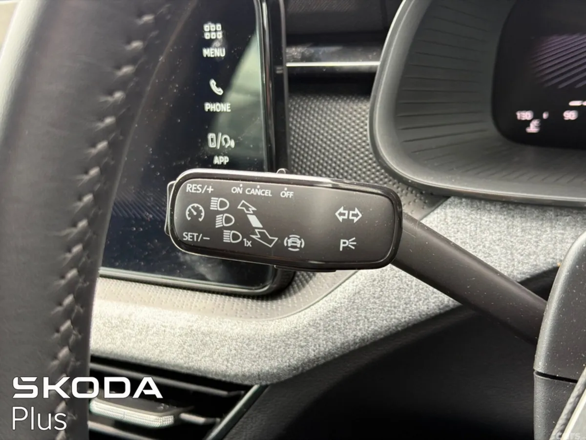 Skoda Scala Hatchback, Petrol, 2026, Blue