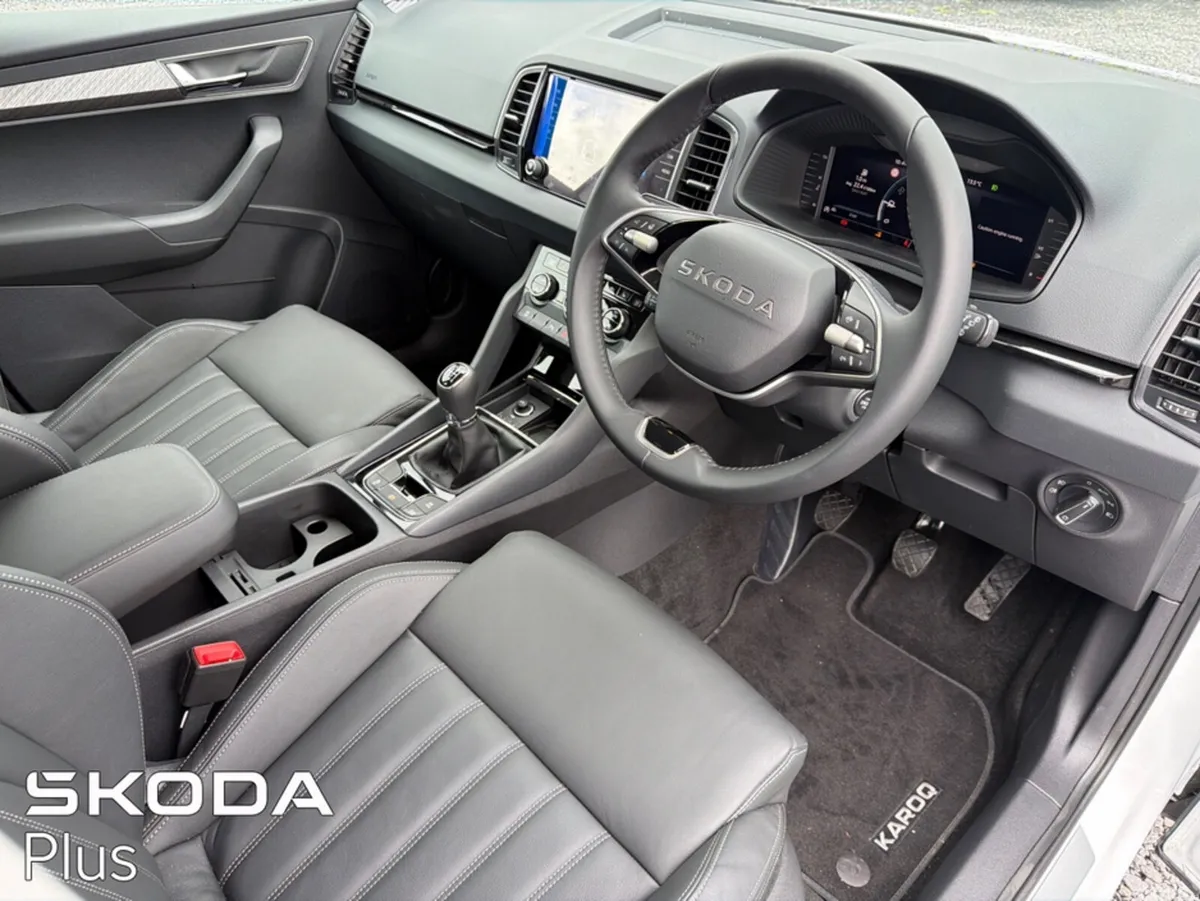 Skoda Karoq SUV, Diesel, 2026, White