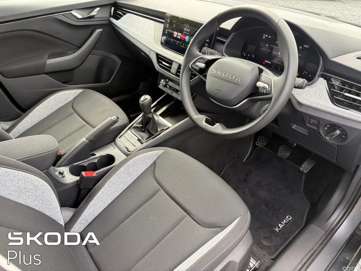 Skoda Scala Hatchback, Petrol, 2026, Grey