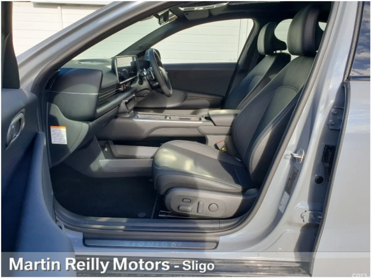 Hyundai IONIQ 6 Saloon, Electric, 2026, Blue