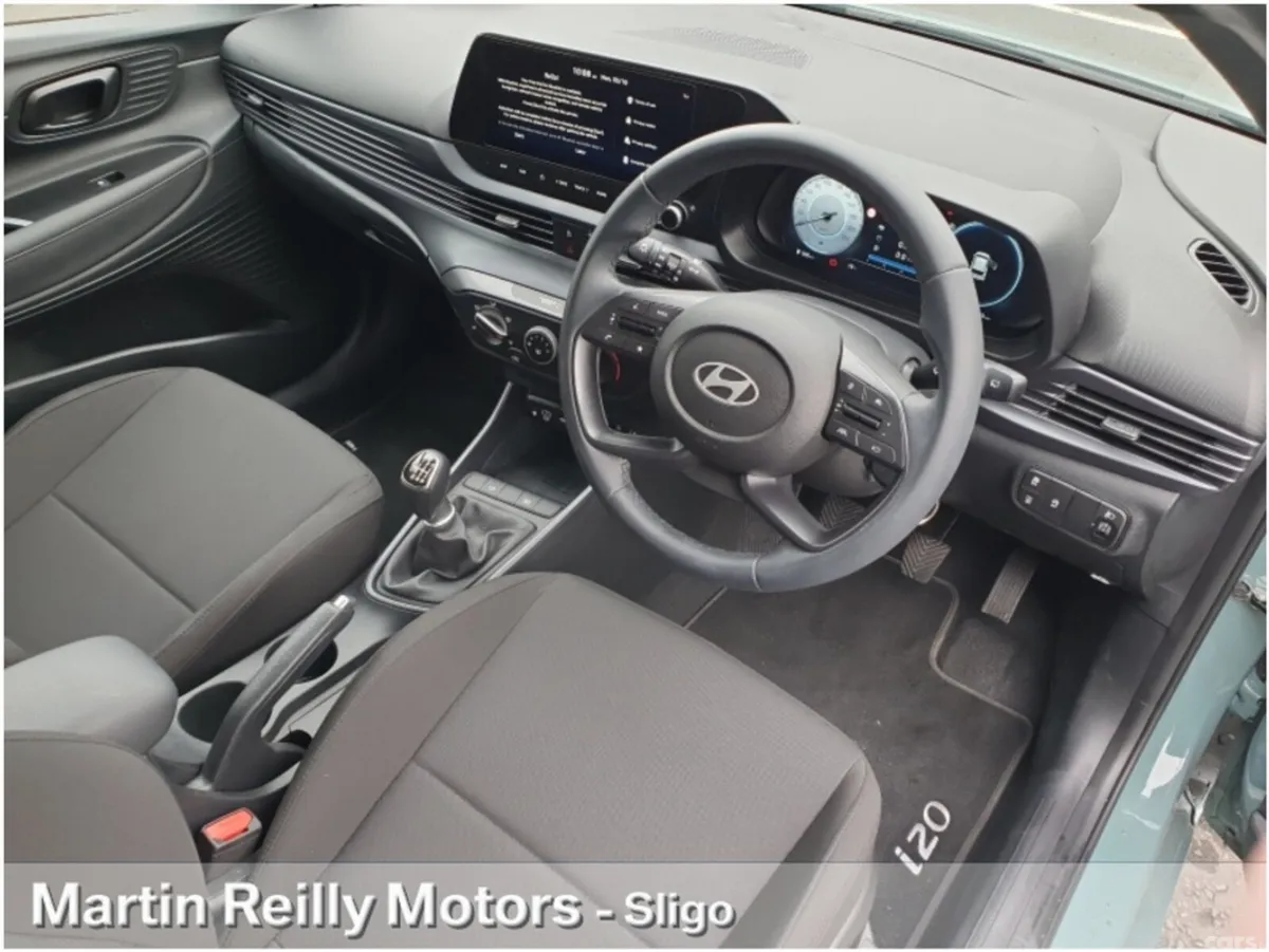 Hyundai i20 Hatchback, Petrol, 2026, Green