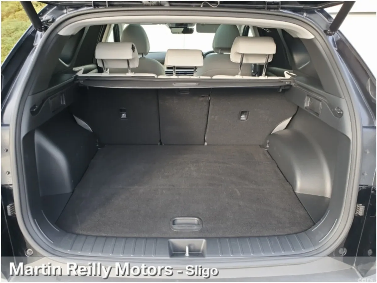 Hyundai Tucson MPV, Petrol Plug-in Hybrid, 2026, Black