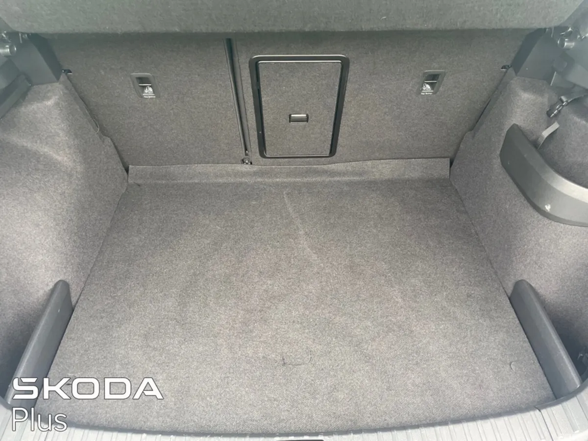Skoda Karoq SUV, Diesel, 2024, Blue